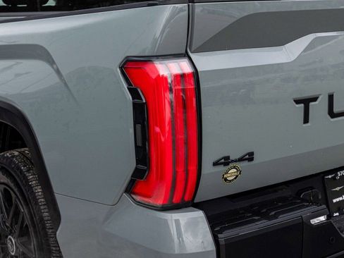 Used 2024 Toyota Tundra Limited image 34