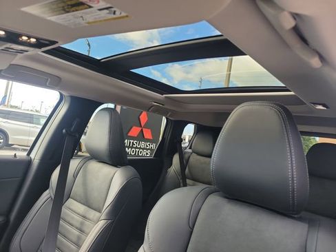 New 2026 Mitsubishi Outlander SE FWD image 19
