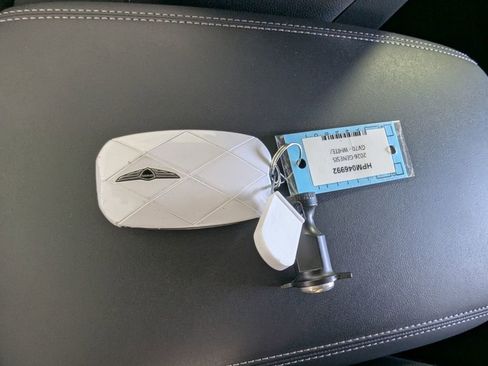 Used 2026 Genesis GV70 2.5T image 25