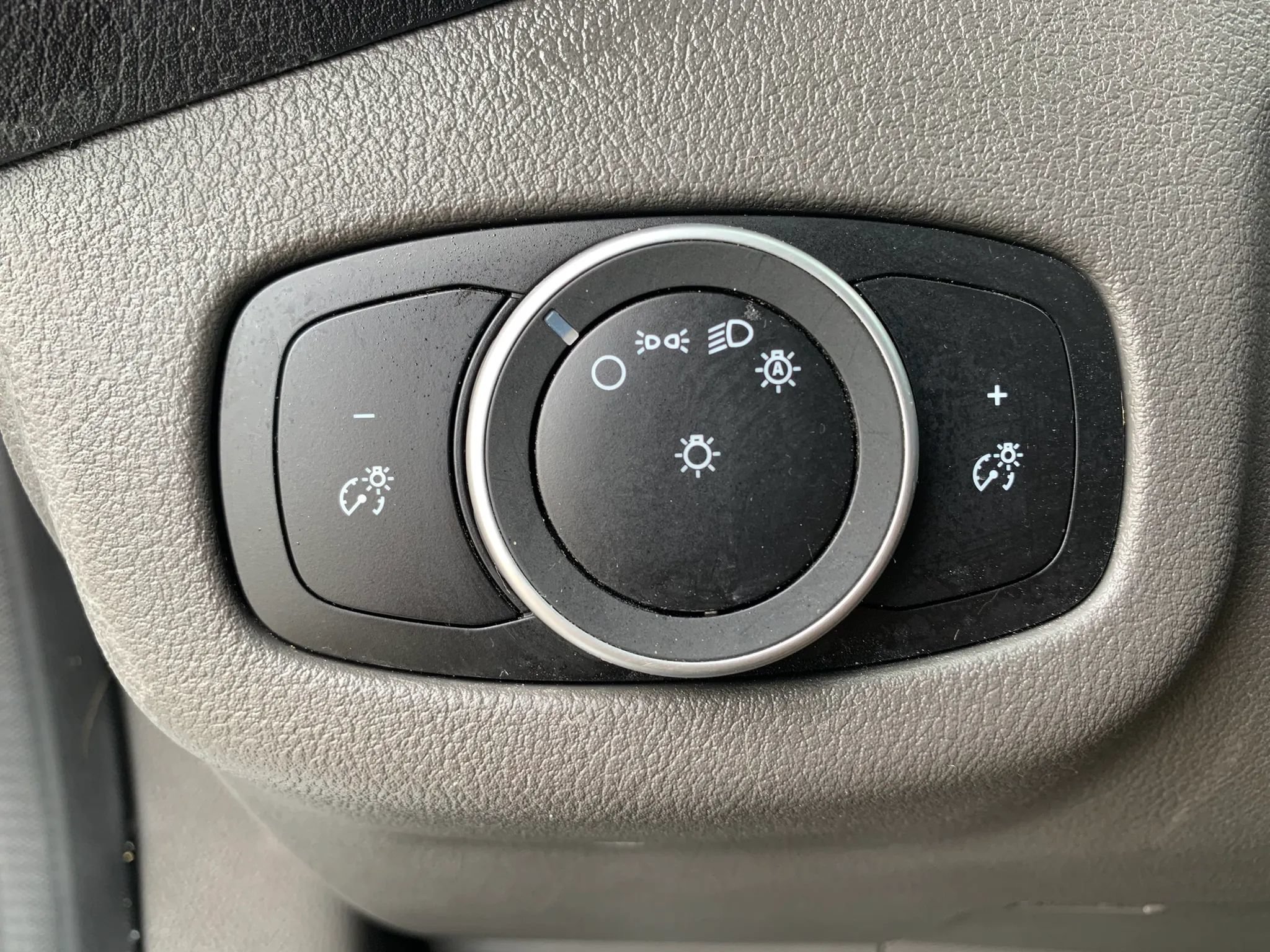 Used 2021 Ford Transit Connect XL FWD image 18