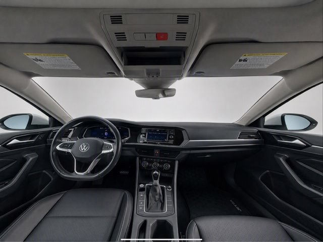 Used 2023 Volkswagen Jetta SE w/ Panoramic Sunroof Package FWD image 11