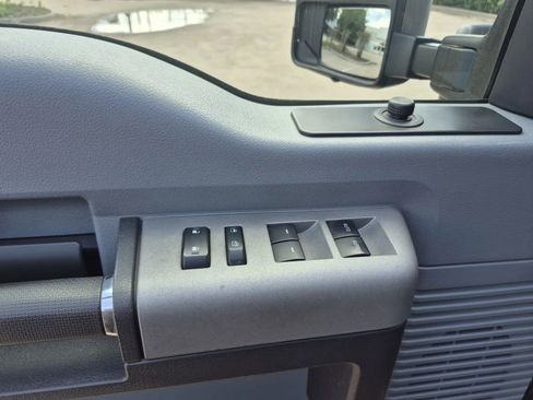 Used 2016 Ford F250 XLT AWD/4WD image 14