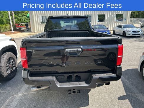New 2026 Toyota Tacoma TRD Off-Road AWD/4WD image 12