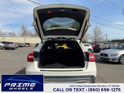 Used 2017 Mercedes-Benz GLA 250 4MATIC image 13