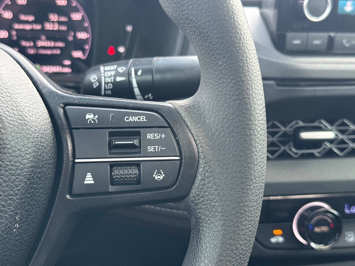 Used 2023 Honda Accord EX image 26