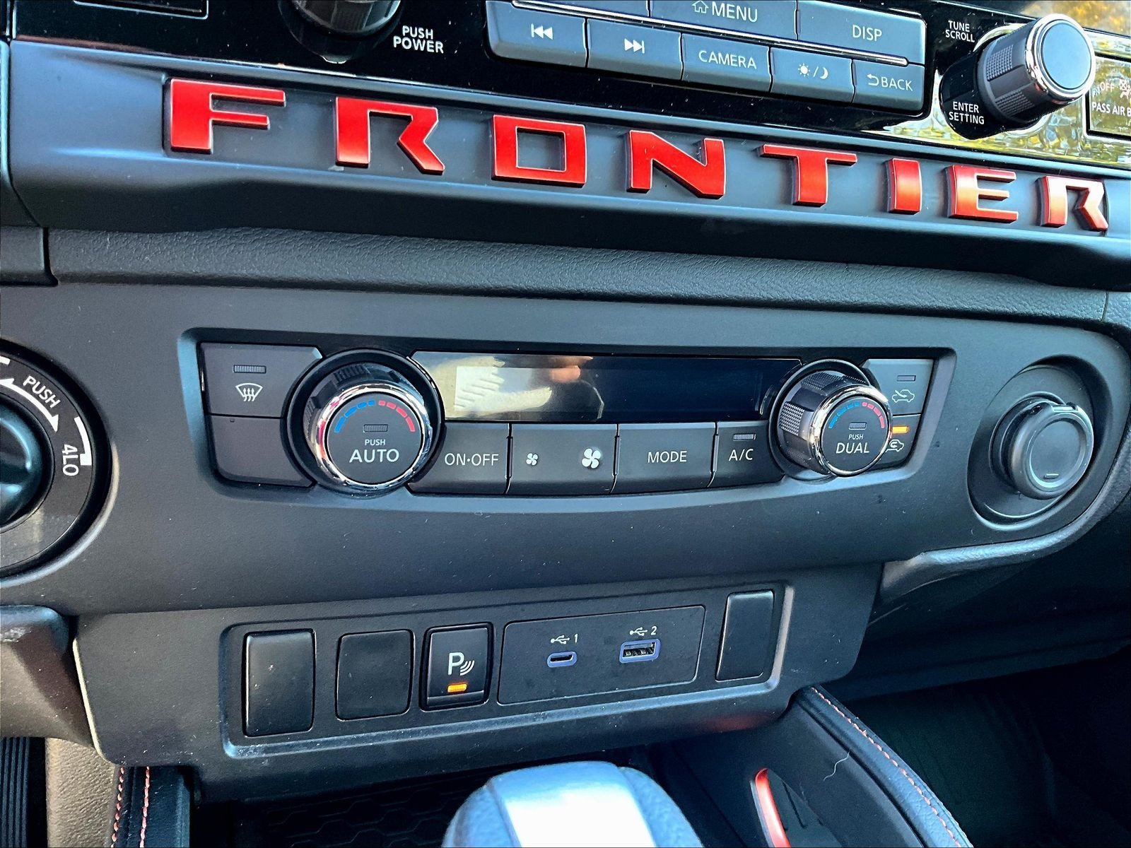Certified 2025 Nissan Frontier PRO-4X w/ Interior Protection Package AWD/4WD image 16