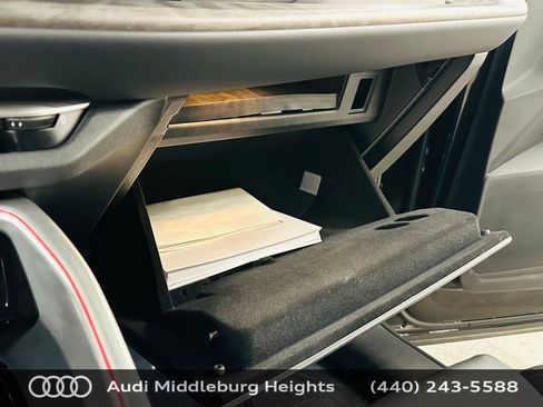 Certified 2025 Audi Q5 Premium w/ Premium Plus AWD/4WD image 20