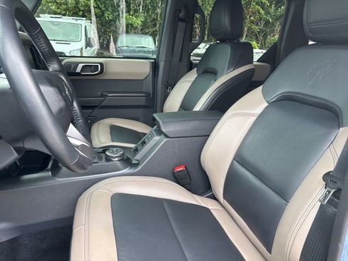 Used 2024 Ford Bronco Wildtrak image 6