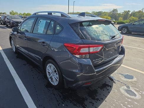 Used 2017 Subaru Impreza 2.0i Premium image 3