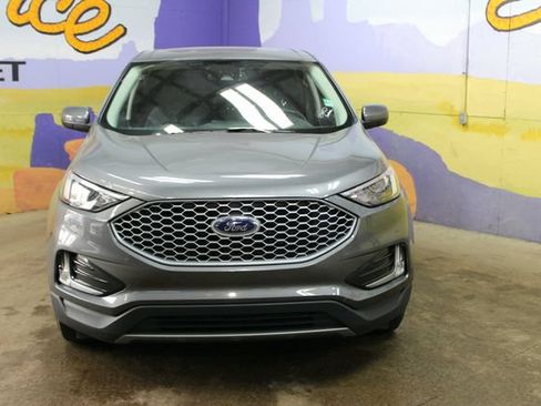 Used 2024 Ford Edge SEL w/ Convenience Package AWD/4WD image 6