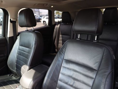 Used 2015 Ford Escape Titanium AWD/4WD image 16