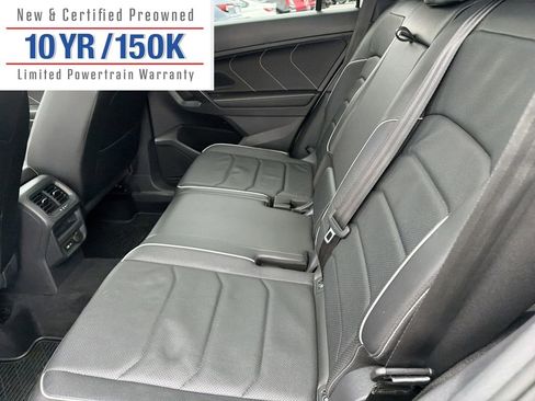 Used 2022 Volkswagen Tiguan SEL R-Line image 13
