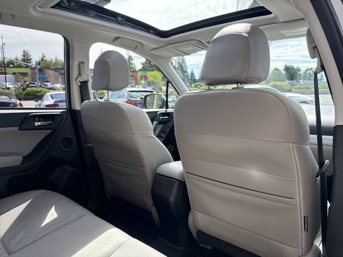 Used 2014 Subaru Forester 2.5i Touring AWD/4WD image 22
