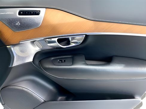 Used 2019 Volvo XC90 T6 Inscription w/ Advanced Package image 25