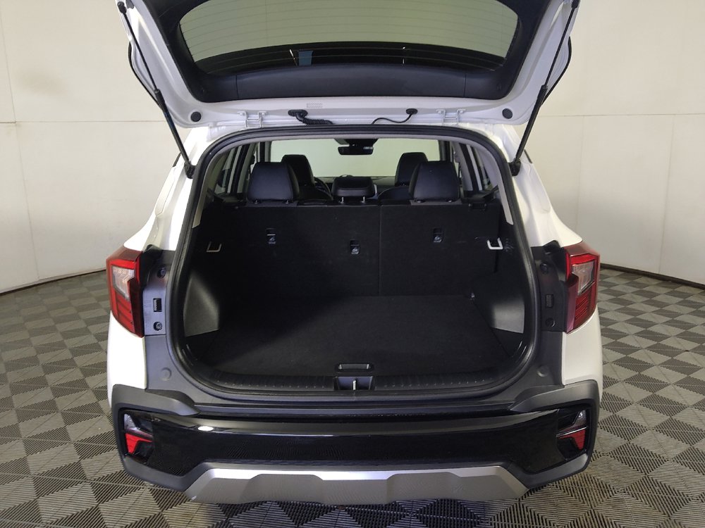 Used 2025 Kia Seltos S FWD image 29