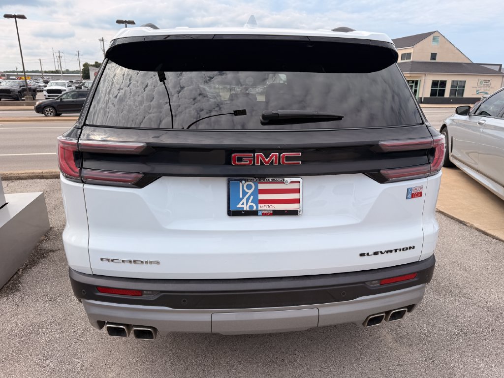 Used 2025 GMC Acadia Elevation FWD image 13