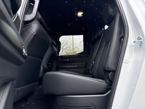 Certified 2025 Toyota Tacoma TRD Sport image 24