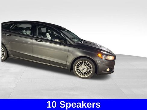 Used 2016 Ford Fusion SE w/ Equipment Group 202A image 8