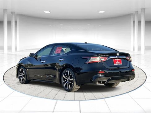 Used 2023 Nissan Maxima SV w/ Floor Mat Group image 2