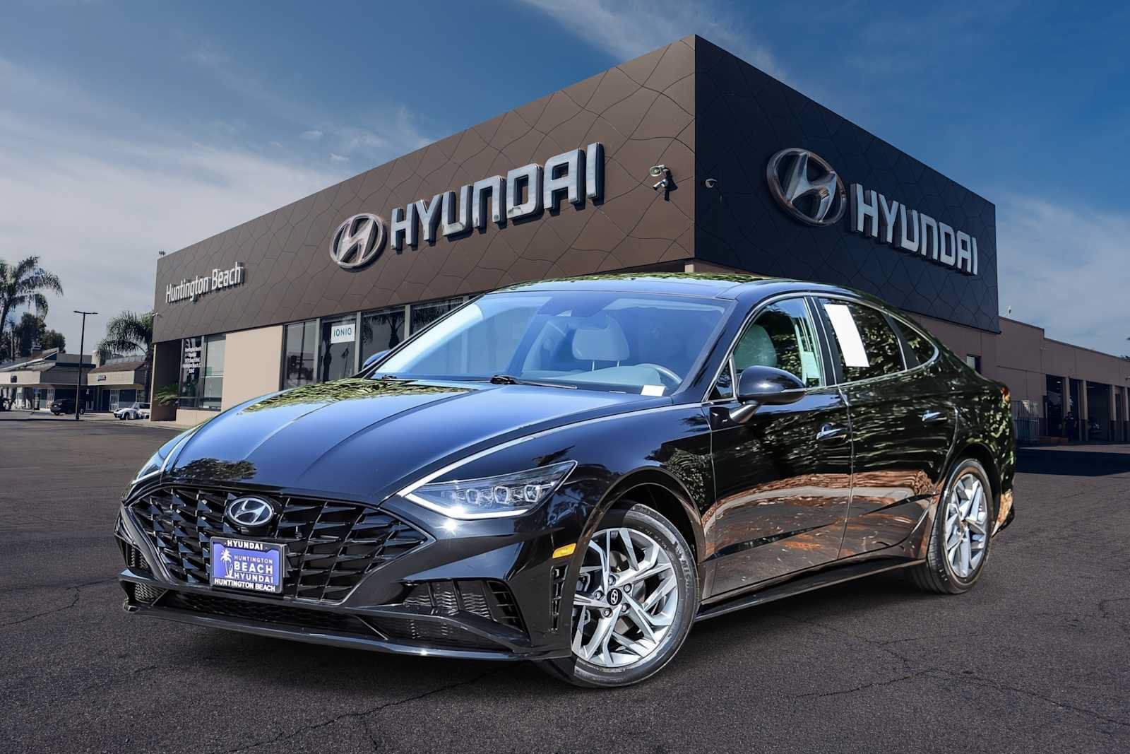 Used 2023 Hyundai Sonata SEL w/ Convenience Package FWD image 1