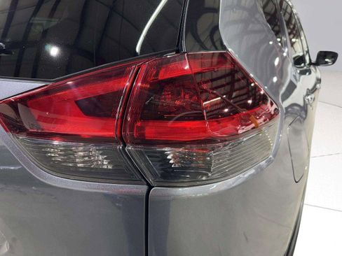 Used 2020 Nissan Rogue SL image 13