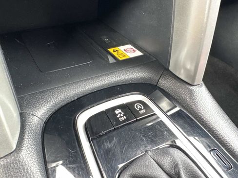 Used 2022 Toyota Corolla Cross LE w/ Black Badges Package (TMS) image 26