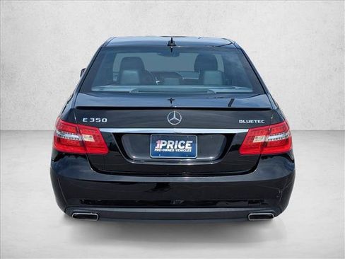 Used 2011 Mercedes-Benz E 350 BlueTEC Sedan image 6