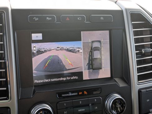 Used 2020 Ford F150 Platinum w/ Equipment Group 701A Luxury image 24