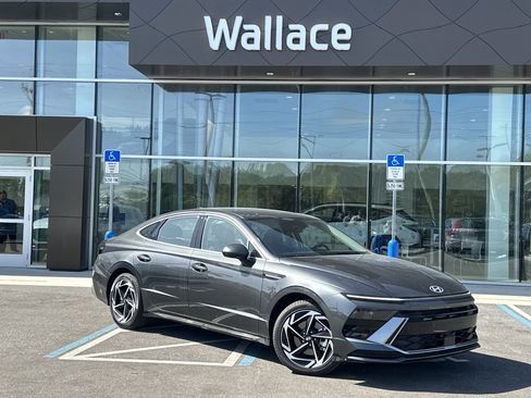 New 2026 Hyundai Sonata SEL FWD image 1