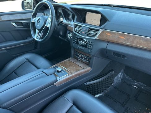 Used 2013 Mercedes-Benz E 350 Sedan image 15