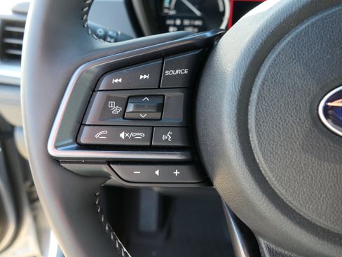 Certified 2025 Subaru Forester Limited w/ Popular Package image 14