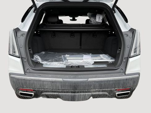 New 2026 Cadillac XT5 Sportv image 10