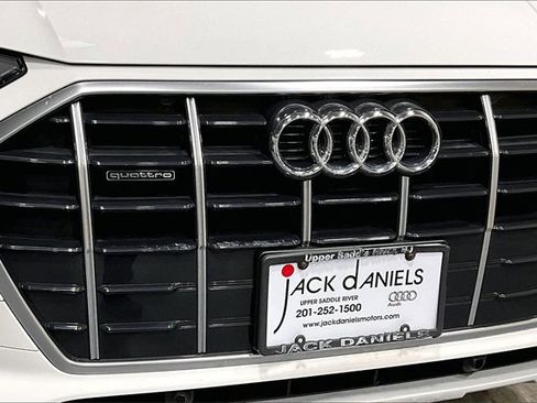 Used 2021 Audi Q5 2.0T Premium image 29