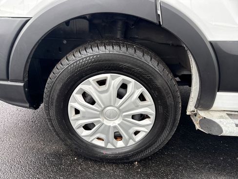 Used 2024 Ford Transit 250 Low Roof w/ Exterior Upgrade Package image 17