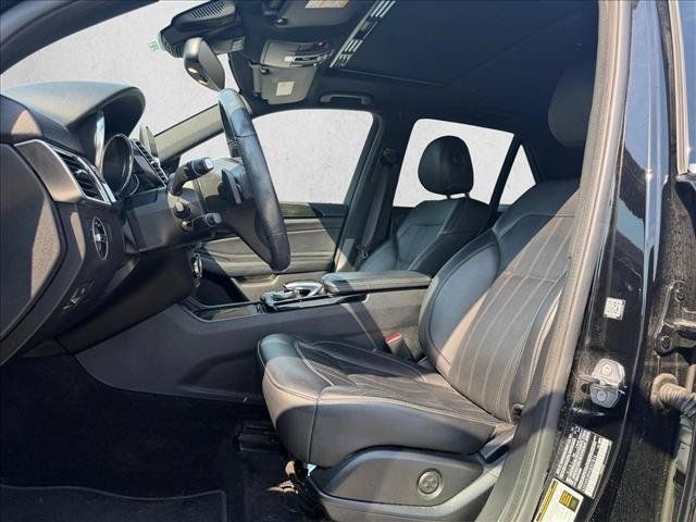 Used 2019 Mercedes-Benz GLE 400 4MATIC image 10