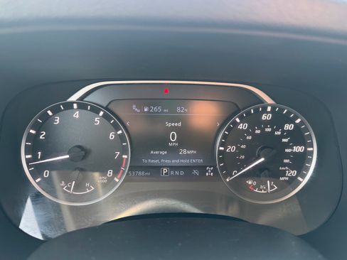Used 2024 Nissan Frontier SV w/ SV Convenience Package AWD/4WD image 36