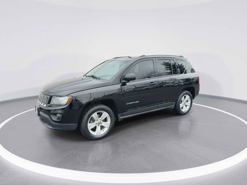 Used 2016 Jeep Compass Sport w/ Power Value Group image 4