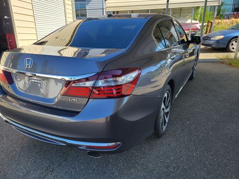 Used 2016 Honda Accord EX-L image 4