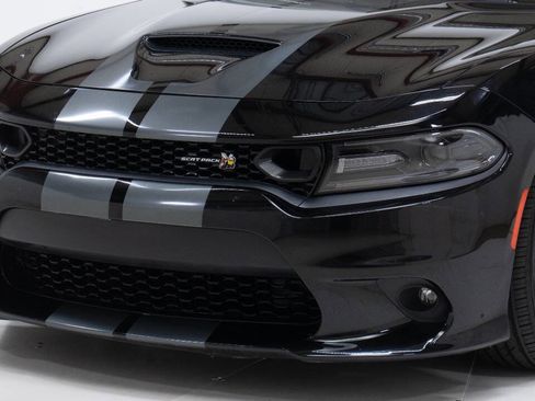 Used 2021 Dodge Charger Scat Pack image 9