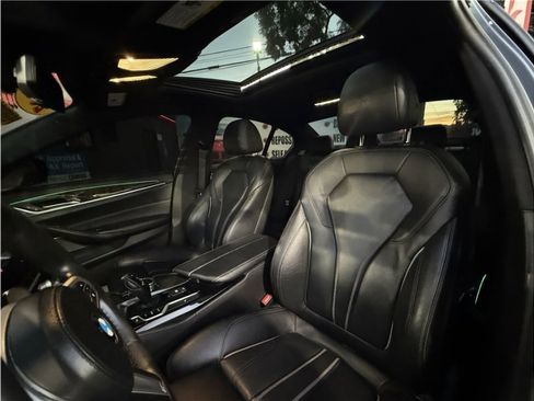 Used 2018 BMW 540i image 20