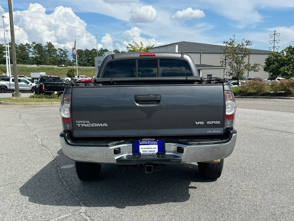 Used 2014 Toyota Tacoma 4x4 Double Cab w/ SR5 Package image 15