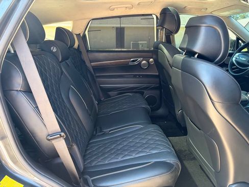Used 2024 Genesis GV80 3.5T w/ Prestige Package AWD/4WD image 23
