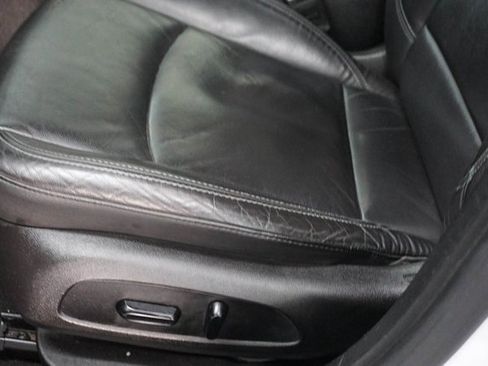 Used 2017 Chevrolet Cruze Premier image 7