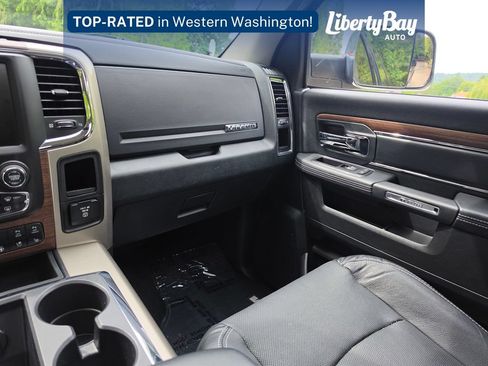 Used 2014 RAM 1500 Laramie w/ Convenience Group AWD/4WD image 14