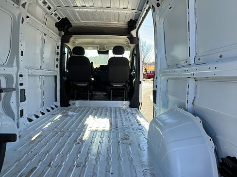 Used 2025 RAM ProMaster 1500 w/ Quick Order Package 22G SLT image 13