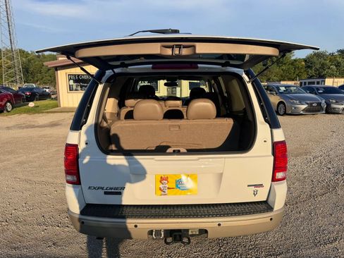 Used 2005 Ford Explorer Eddie Bauer AWD/4WD image 24