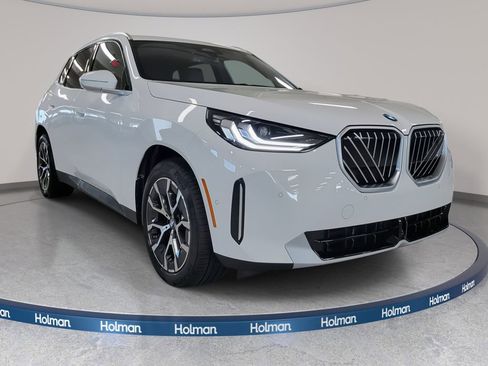 New 2026 BMW X3 xDrive30 image 3