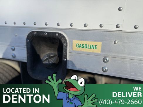 Used 2017 Ford E-350 and Econoline 350 Super Duty w/ Power Windows & Locks Group image 10