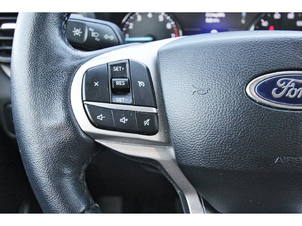 Certified 2022 Ford Explorer XLT RWD image 21