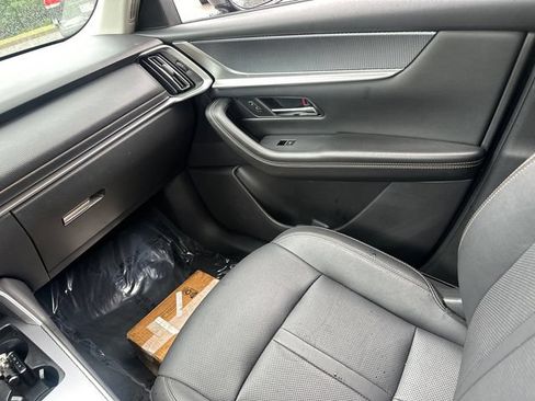 Used 2025 MAZDA CX-90 Plug-In Hybrid w/ Preferred AWD/4WD image 22